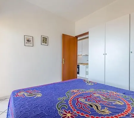 Apartment Casa Vacanze Donna Oxana *