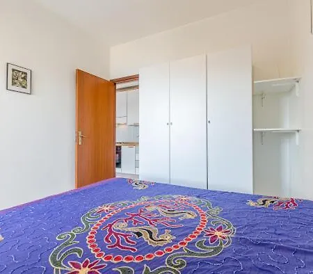 Apartment Casa Vacanze Donna Oxana