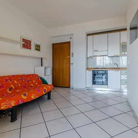 Apartment Casa Vacanze Donna Oxana *