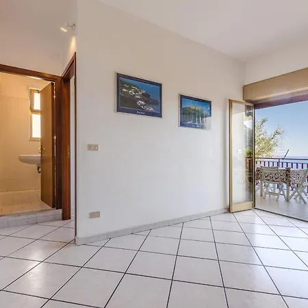 Casa Vacanze Donna Oxana Appartamento Letojanni